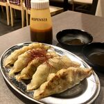 Kankoku Yatai Sakaba Kambee - 韓国風肉餃子