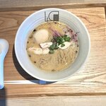 Torisoba Luca Life - 醤油焦がし鶏白湯