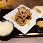 鳥さく - 油淋鶏マウンテン定食