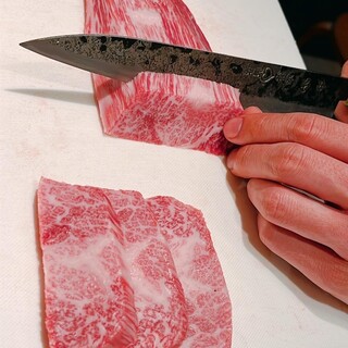熟練の職人だからこそ出来る『手切り』での提供