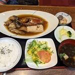 竹重 - おまかせ煮魚定食　1,300円