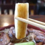 手打そば鎌倉 - 焼きねぎリフトアップ