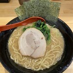 熟成豚骨ラーメン そだし - 