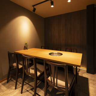 記念日や接待に是非ご利用下さい。
                                          個室4部屋ご用意してます。