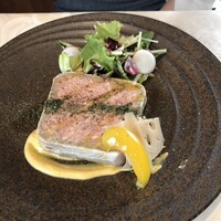 tcc GINZA - 前菜　パテドカンパーニュ　ワインが欲しくなる感じ