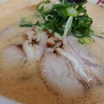 風風ラーメン - とんこつラーメン