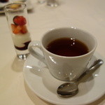 メゾン ドゥ アッシュ - 紅茶、フルーツヨーグルト