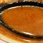 蒙古タンメン中本 - 香辛料の効いた濃い目のスープ