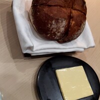 L'éclaireur - パン・ド・カンパーニュ