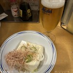 大都会 - グラスビールと冷や奴