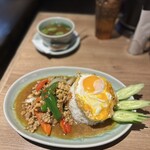 タイの食卓 クルン・サイアム - 