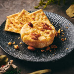 Baked camembert cheese with honey