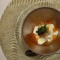 神戸牛炭火焼 ステーキ 銀座 Fun - 北海道産 ズワイガニとイクラ　根セロリのパンナコッタ]