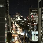 Ginza Furenchi Suburimu Puremiamu - 銀座の夜景、奥に国会議事堂が見える