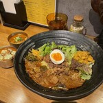 SPICY CURRY 魯珈 - ろかプレート（ラムカレー）です♪あまりにも可愛く撮れたのでトップ写真をこちらに変更しました！