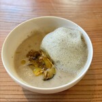 Nantona - 菊芋のポタージュ　サザエ添え　泡は肝と珈琲豆から