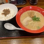 博多金龍 - 丸得ランチラーメン+まぜめしセット 720円