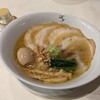 黄金の塩らぁ麺 ドゥエ イタリアン H.y Park Hisaya店