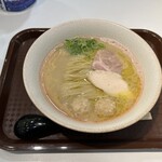 自家製麺 竜葵 - トリュフ香る名古屋コーチン極上鶏白湯1180円