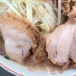 ラーメン二郎 - チャーシュー