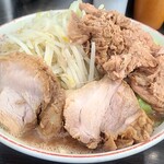 ラーメン二郎 - ラーメン　ほぐし豚