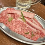 焼肉もとやま  - 