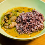 カフェ バイロンベイ - お米は、有機・自然栽培のものを使用しています。