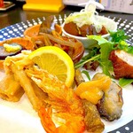 乞食 - おばんざい8種盛り