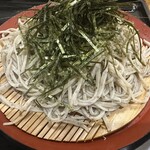 手打ちそばやさん うどんやさん 白虎 - ツルっとしてるお蕎麦です。