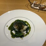 グテ - 前菜：白子の春菊ソース, ほうれん草ソテー添え