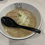 ラーメン海鳴 福岡空港店 - 