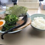 横浜家系ラーメン 田中 - 