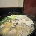 個室居酒屋 和食郷土料理 いち凛 - 特選地鶏の白湯鍋