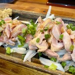 Izakaya Hakutsuru - 鶏たたき 1,000円。