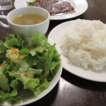 小さな街の食堂 cafe MISTY - ライスS、M、Lから選べます。これはL.