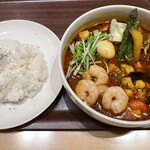 ヴァサラロード - プリえび＆野菜 1,380円
            ザクザク野菜  トマトスープ　6辛（+220円）