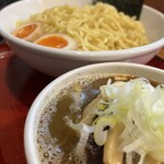 めん和正 - ⭐️つけ麺1.5玉¥950
      ⭐️味玉¥50
      　※1年前に比べ¥100ほど値上がり
      　※後会計　現金のみ