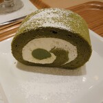 Nanazugurinthinambashithiten - 写真追加：別の日の抹茶ロールケーキ748円