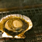 Hamasaki Mura - 活きたホタテの醤油バター