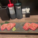 炭火焼肉 康 - 肩バラ(☆☆☆☆☆)