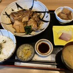 香華 - あら炊き定食