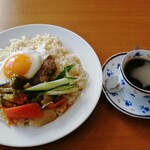 Tokyo Halal Restaurant - ロコモコ890円