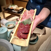 水たき料亭 博多華味鳥 ヒルトンプラザウエスト店 - ぶつ切・切身・肝