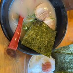 博多ラーメン 本丸亭 - 