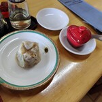 薫風飯店 - 黒豚と帆立のシューマイ390円