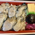 ＪＲ東海パッセンジャー - 旨味たっぷりのカキ。玉子焼きと椎茸で箸休め(*´∀`)♪
