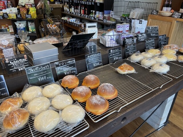 Closed]Pan to Tsukaimono no Mise Shouin - Niimi/Bread | Tabelog