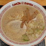 ガンジャ ラーメン - 料理写真: