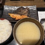 しんぱち食堂 - 