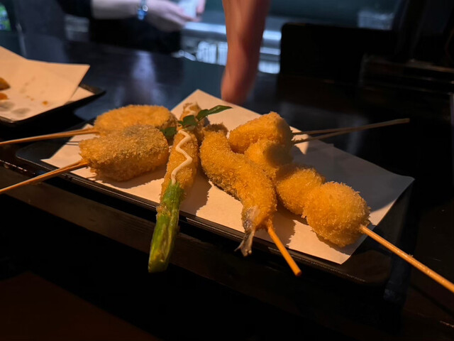 Kushiage & Kokoroiki izakaya Ashirai